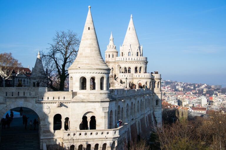 budapest, sightseeing, bastion-992508.jpg